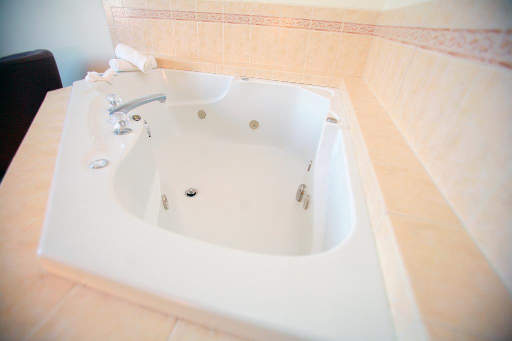 Bolero Resort Wildwood Luaran gambar